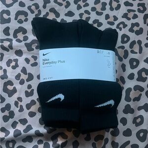 Nike Crew Socks